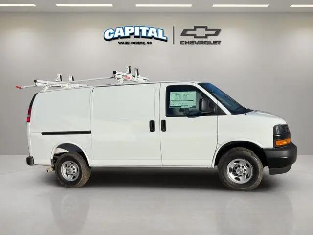 2025 Chevrolet Express Cargo Van RWD 2500 Regular Wheelbase WT