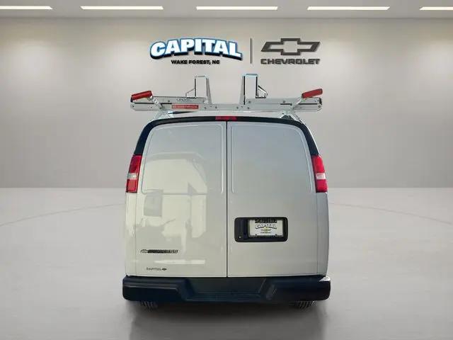 2025 Chevrolet Express Cargo Van RWD 2500 Regular Wheelbase WT