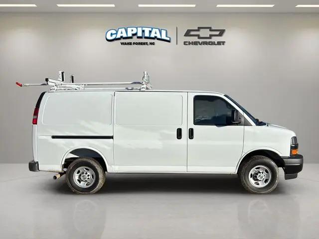 2025 Chevrolet Express Cargo Van RWD 2500 Regular Wheelbase WT