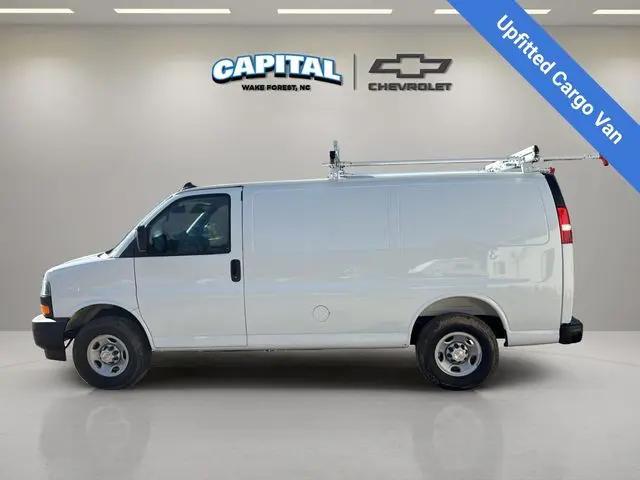 2025 Chevrolet Express Cargo Van RWD 2500 Regular Wheelbase WT