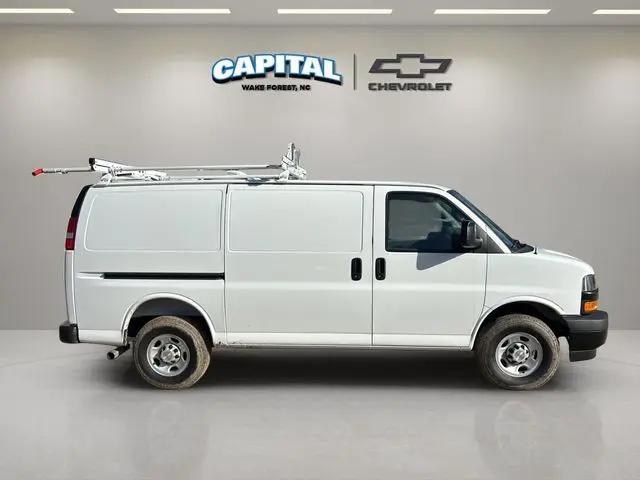 2025 Chevrolet Express Cargo Van RWD 2500 Regular Wheelbase WT