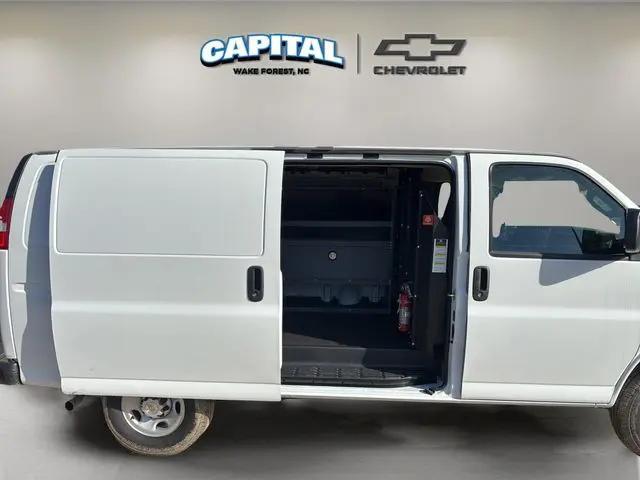 2025 Chevrolet Express Cargo Van RWD 2500 Regular Wheelbase WT