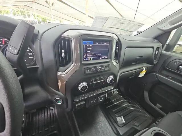 2026 GMC Sierra 2500HD Crew Cab, Long Bed, Pro, 4WD