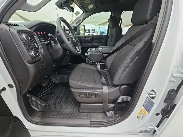 2026 GMC Sierra 2500HD Crew Cab, Long Bed, Pro, 4WD