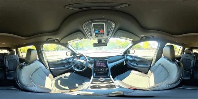 2025 Jeep Grand Cherokee L Altitude X 4x4