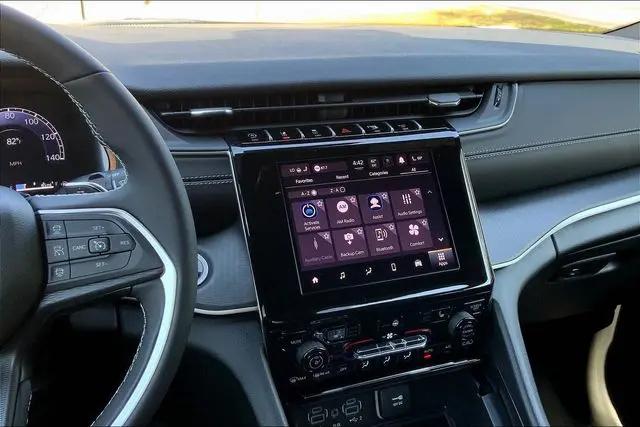 2025 Jeep Grand Cherokee L Altitude X 4x4