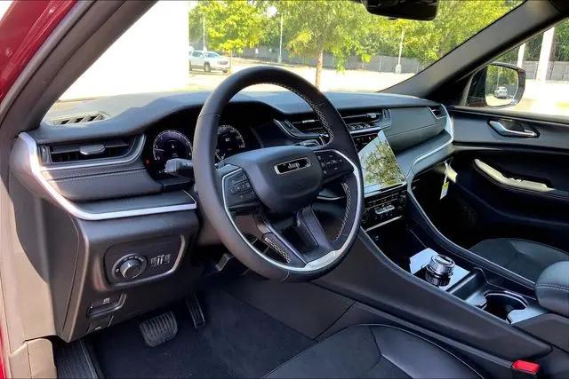 2025 Jeep Grand Cherokee L Altitude X 4x4