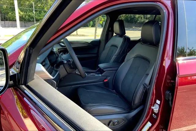 2025 Jeep Grand Cherokee L Altitude X 4x4