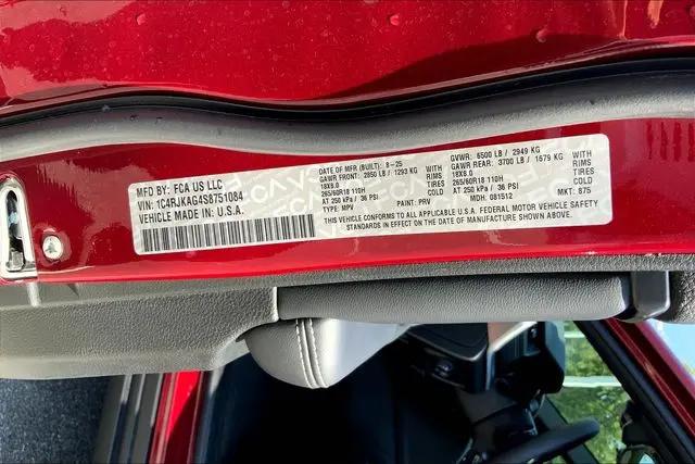 2025 Jeep Grand Cherokee L Altitude X 4x4