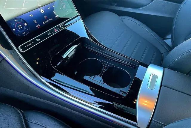 2026 Mercedes-Benz C-CLASS C 300 C 300