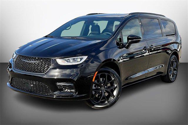 2026 Chrysler Pacifica PACIFICA LIMITED AWD