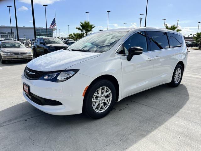 2026 Chrysler Voyager VOYAGER LX