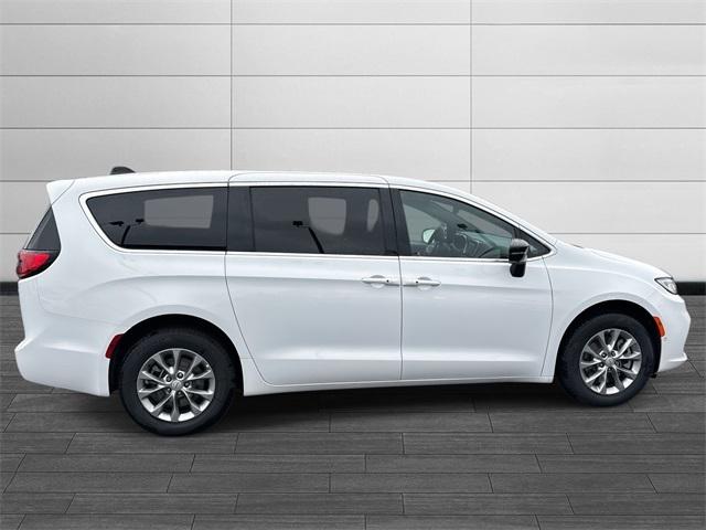 2026 Chrysler Pacifica PACIFICA SELECT AWD 2026 Chrysler Pacifica PACIFICA SELECT AWD
