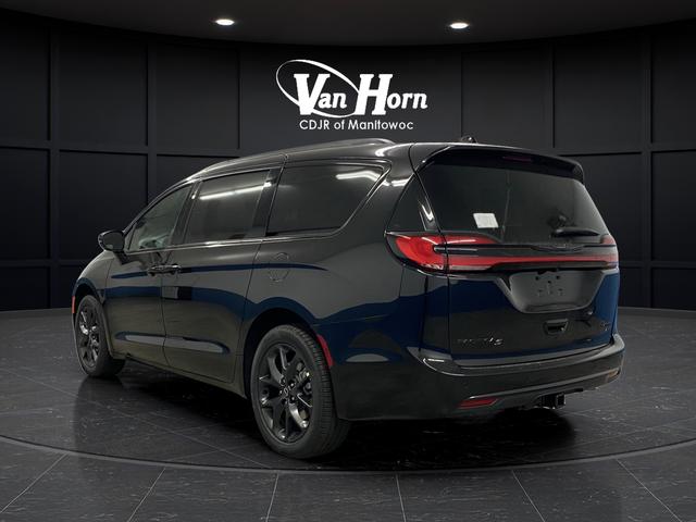 2026 Chrysler Pacifica PACIFICA LIMITED AWD