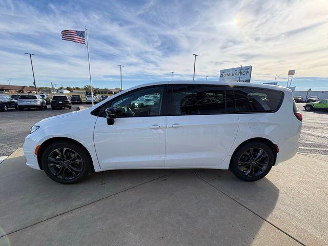 2026 Chrysler Pacifica PACIFICA SELECT 2026 Chrysler Pacifica PACIFICA SELECT