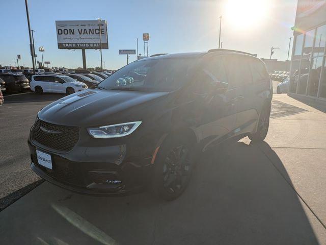 2026 Chrysler Pacifica PACIFICA LIMITED AWD