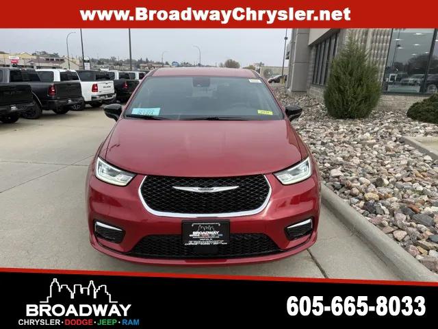2026 Chrysler Pacifica PACIFICA SELECT AWD 2026 Chrysler Pacifica PACIFICA SELECT AWD