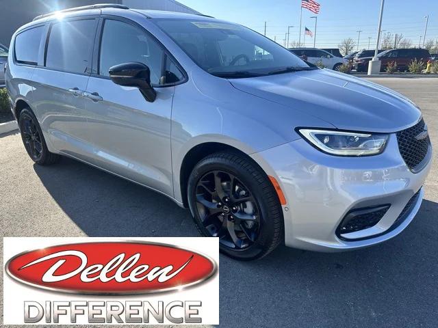 2026 Chrysler Pacifica PACIFICA LIMITED AWD