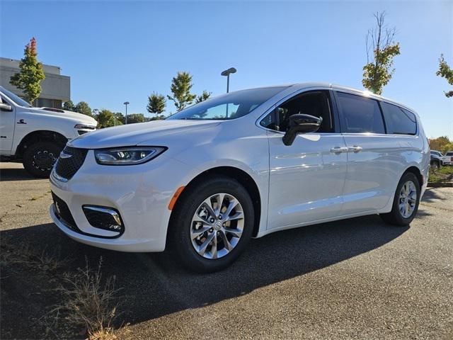 2026 Chrysler Pacifica PACIFICA LIMITED