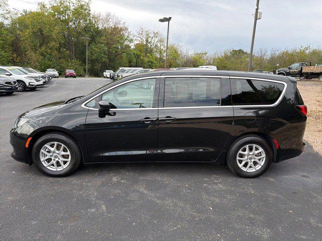 2022 Chrysler Voyager LX 2022 Chrysler Voyager LX