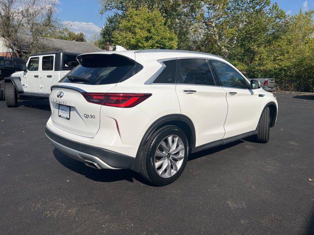 2022 INFINITI QX50 LUXE AWD