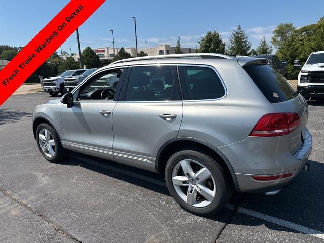 2012 Volkswagen Touareg Hybrid TSI Hybrid