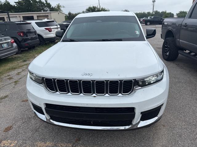 2023 Jeep Grand Cherokee L Laredo 4x2