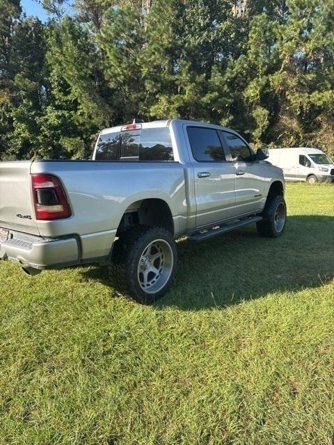 2020 RAM 1500 Big Horn Crew Cab 4x4 57 Box