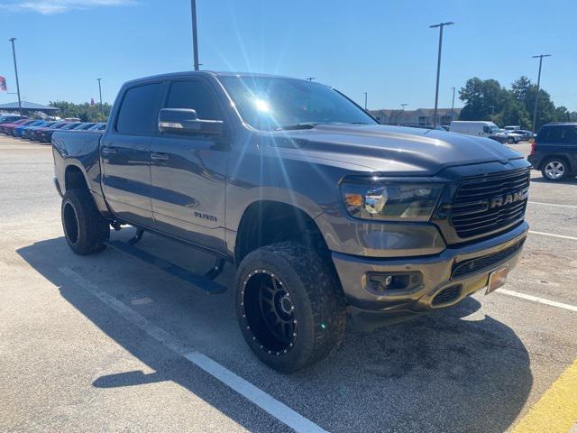 2020 RAM 1500 Big Horn Crew Cab 4x4 57 Box
