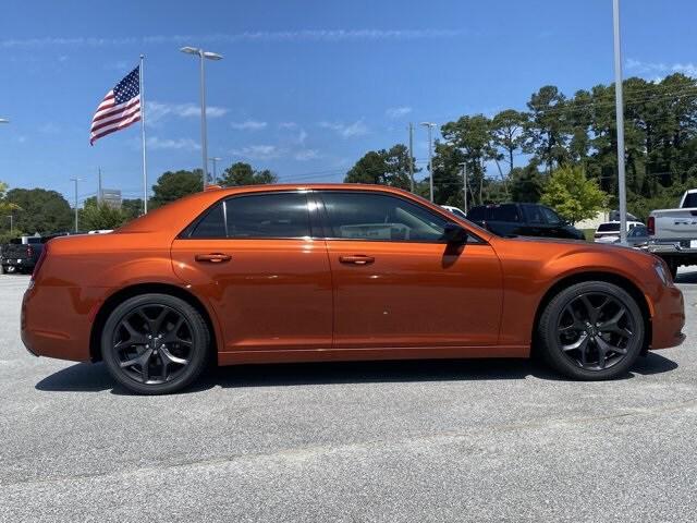 2021 Chrysler 300 Touring
