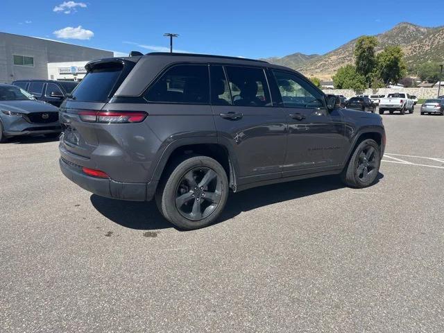 2023 Jeep Grand Cherokee Altitude 4x4 2023 Jeep Grand Cherokee Altitude 4x4