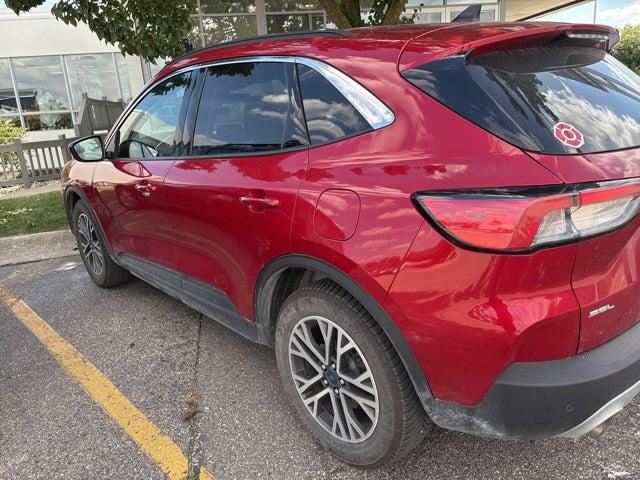 2020 Ford Escape SEL