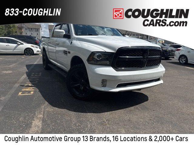 2017 RAM 1500 Night Crew Cab 4x4 57 Box
