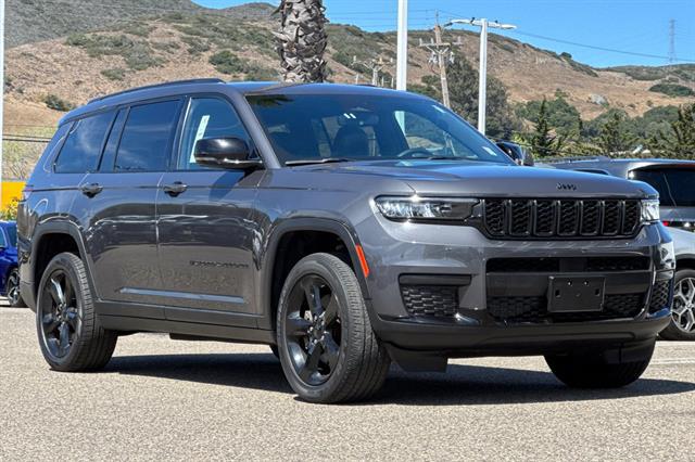 2023 Jeep Grand Cherokee L Altitude 4x4