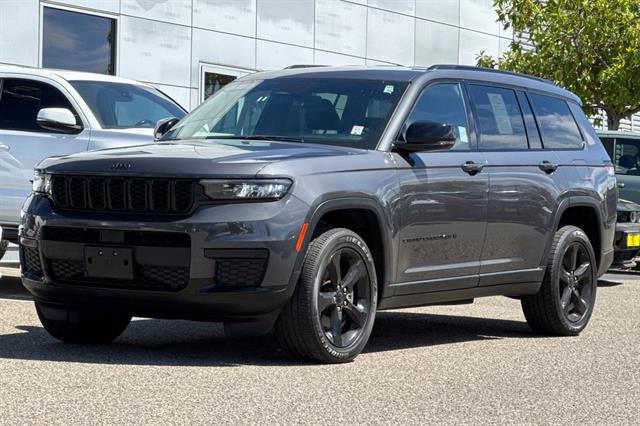 2023 Jeep Grand Cherokee L Altitude 4x4