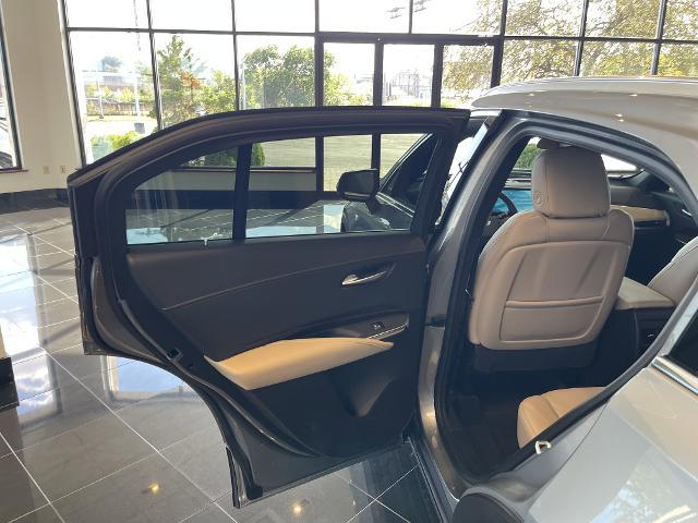2025 Cadillac XT4 AWD Premium Luxury