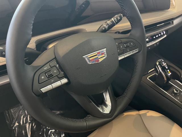 2025 Cadillac XT4 AWD Premium Luxury