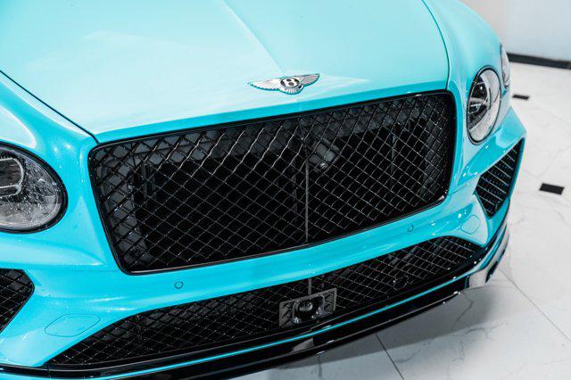 2024 Bentley Bentayga V8