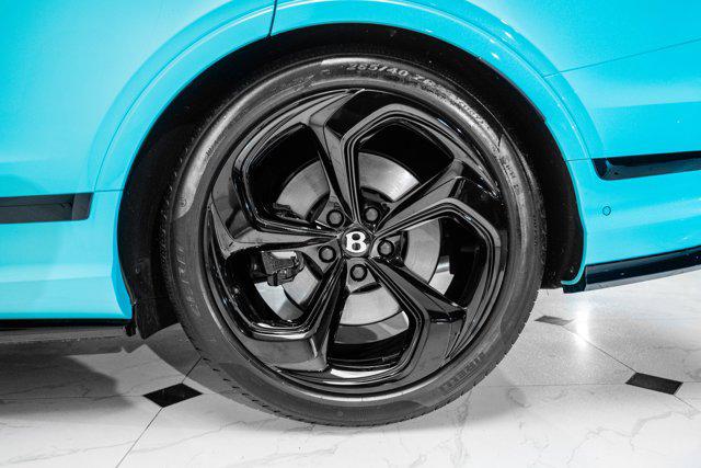 2024 Bentley Bentayga V8