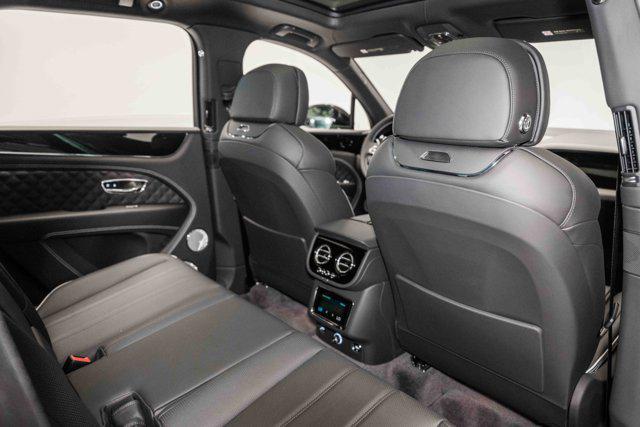 2024 Bentley Bentayga V8