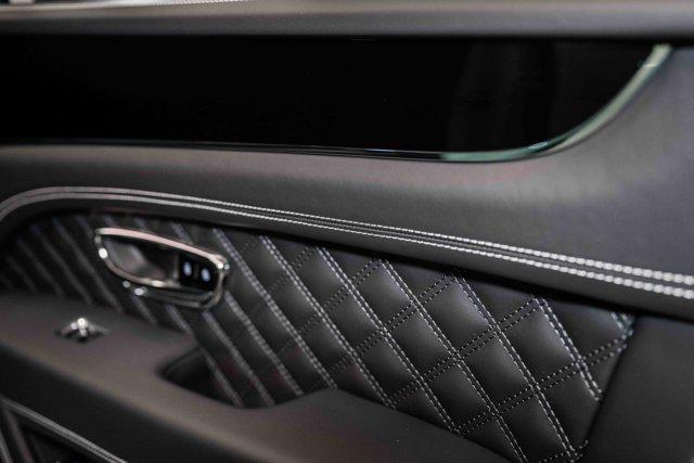 2024 Bentley Bentayga V8