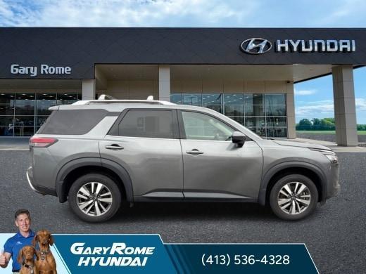 2024 Nissan Pathfinder SL 4WD