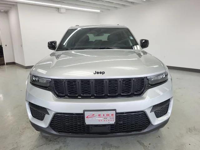 2025 Jeep Grand Cherokee GRAND CHEROKEE ALTITUDE X 4X4 2025 Jeep Grand Cherokee GRAND CHEROKEE ALTITUDE X 4X4
