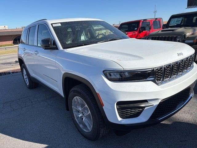 2025 Jeep Grand Cherokee GRAND CHEROKEE LAREDO X 4X2