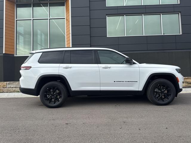 2025 Jeep Grand Cherokee GRAND CHEROKEE L ALTITUDE X 4X4 2025 Jeep Grand Cherokee GRAND CHEROKEE L ALTITUDE X 4X4