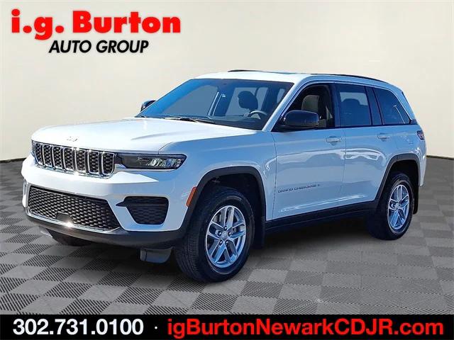 2025 Jeep Grand Cherokee GRAND CHEROKEE LAREDO X 4X4