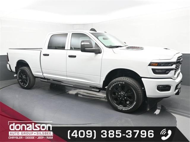 2026 RAM Ram 2500 RAM 2500 BLACK EXPRESS CREW CAB 4X4 64 BOX