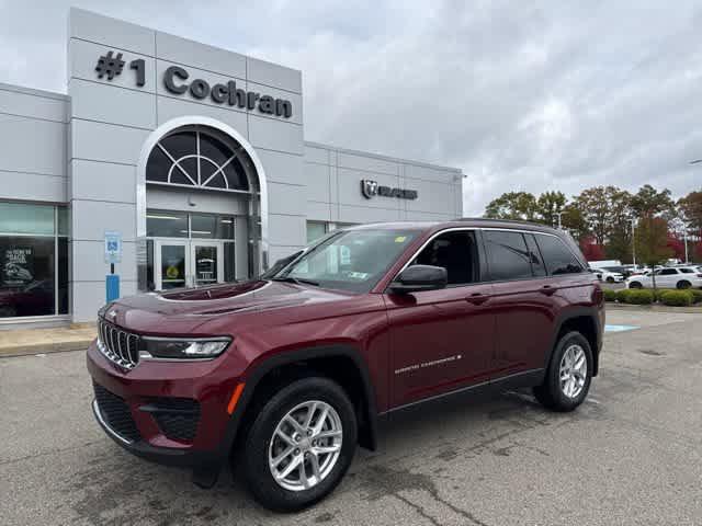 2025 Jeep Grand Cherokee GRAND CHEROKEE LAREDO X 4X4 2025 Jeep Grand Cherokee GRAND CHEROKEE LAREDO X 4X4