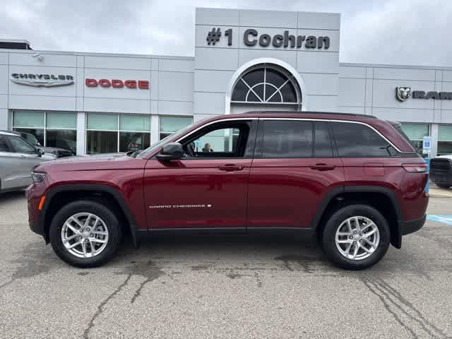 2025 Jeep Grand Cherokee GRAND CHEROKEE LAREDO X 4X4 2025 Jeep Grand Cherokee GRAND CHEROKEE LAREDO X 4X4