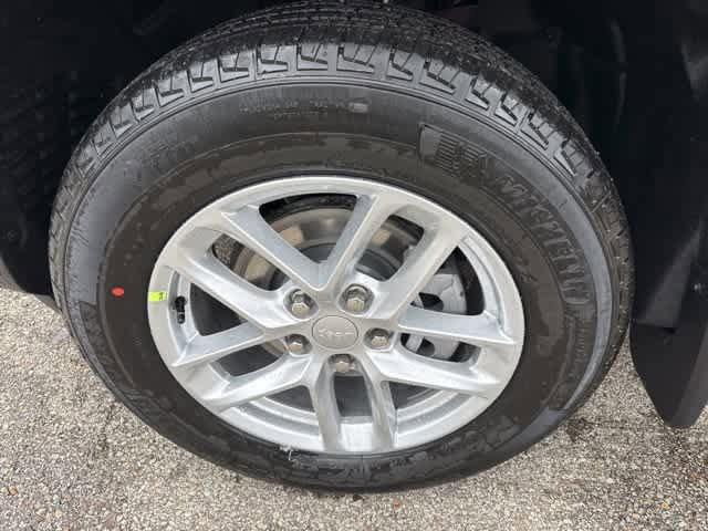 2025 Jeep Grand Cherokee GRAND CHEROKEE LAREDO X 4X4 2025 Jeep Grand Cherokee GRAND CHEROKEE LAREDO X 4X4